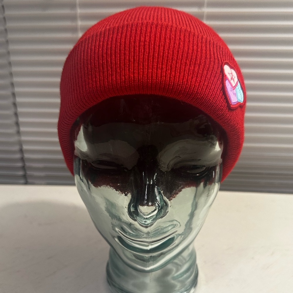 Jeffree star conversation Hearts beanie